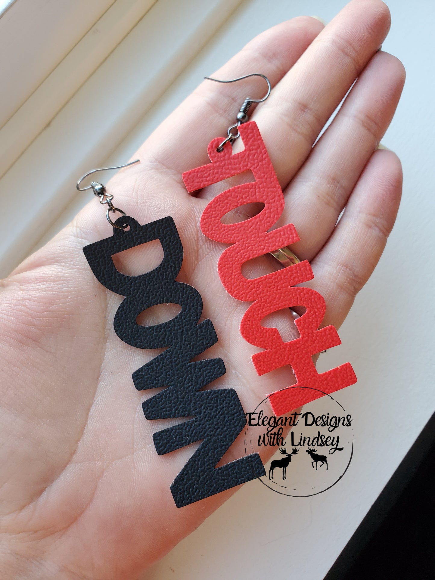 TouchDown Faux leather earrings