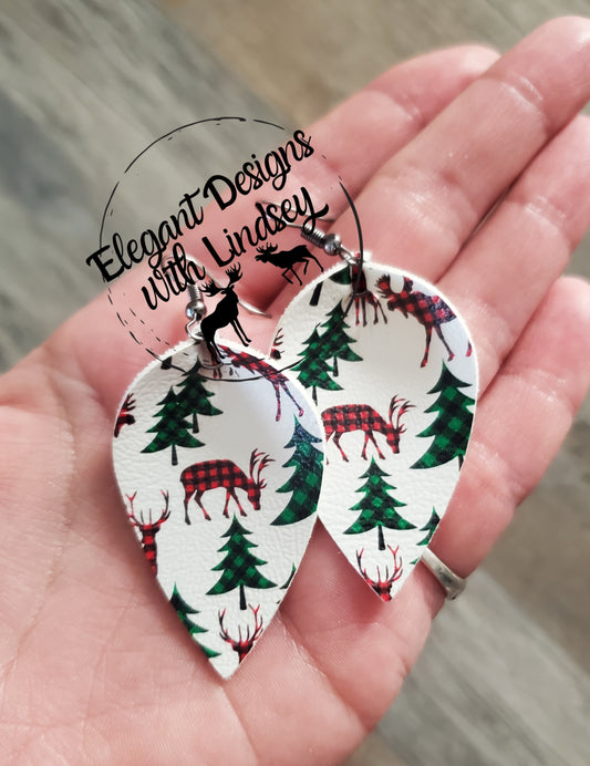 Plaid Moose Pinched Faux leather earrings